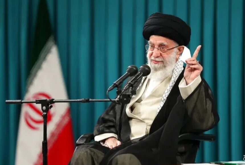 خامنئ