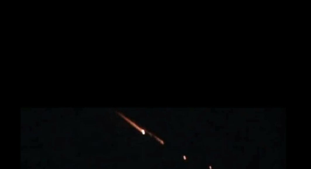 الصاروخ اليمني انشطار